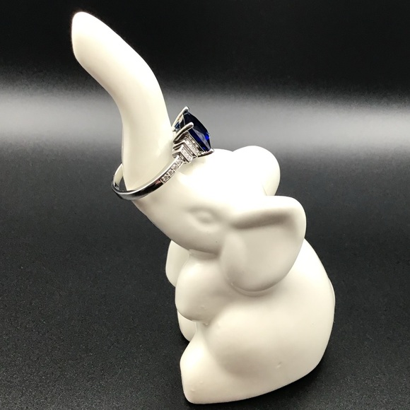 Faux Sapphire Cubic Zirconia Ring - Picture 4 of 4